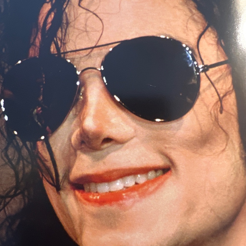 Michael Jackson The Man In The Mirror Tim Hill Hardcover Photo Book King Of Pop - Picture 9 of 15